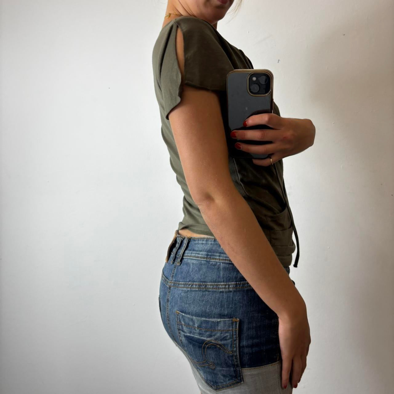 khaki top