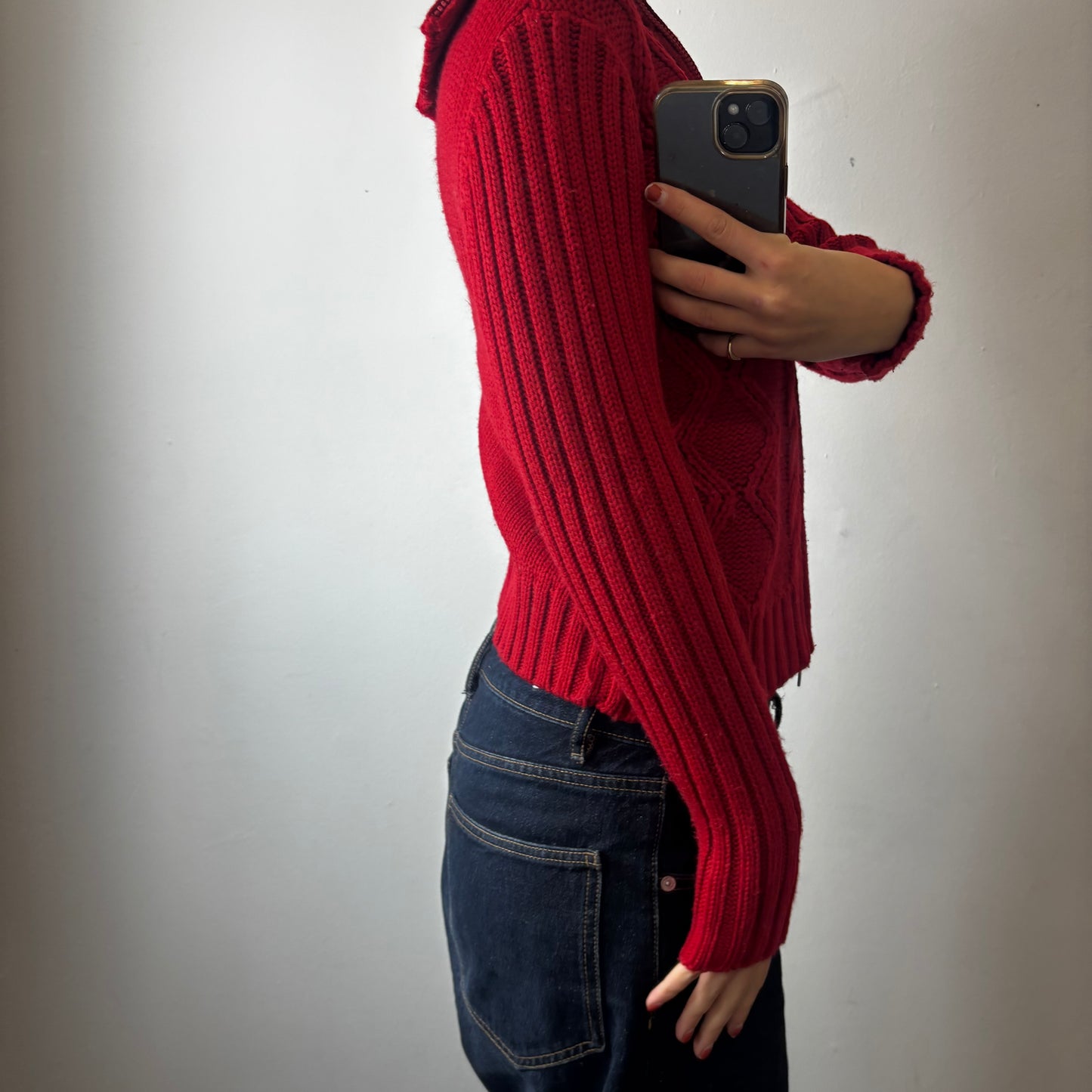 red knit jumper