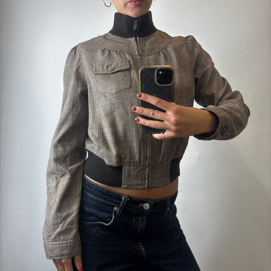 funnel neck jacket