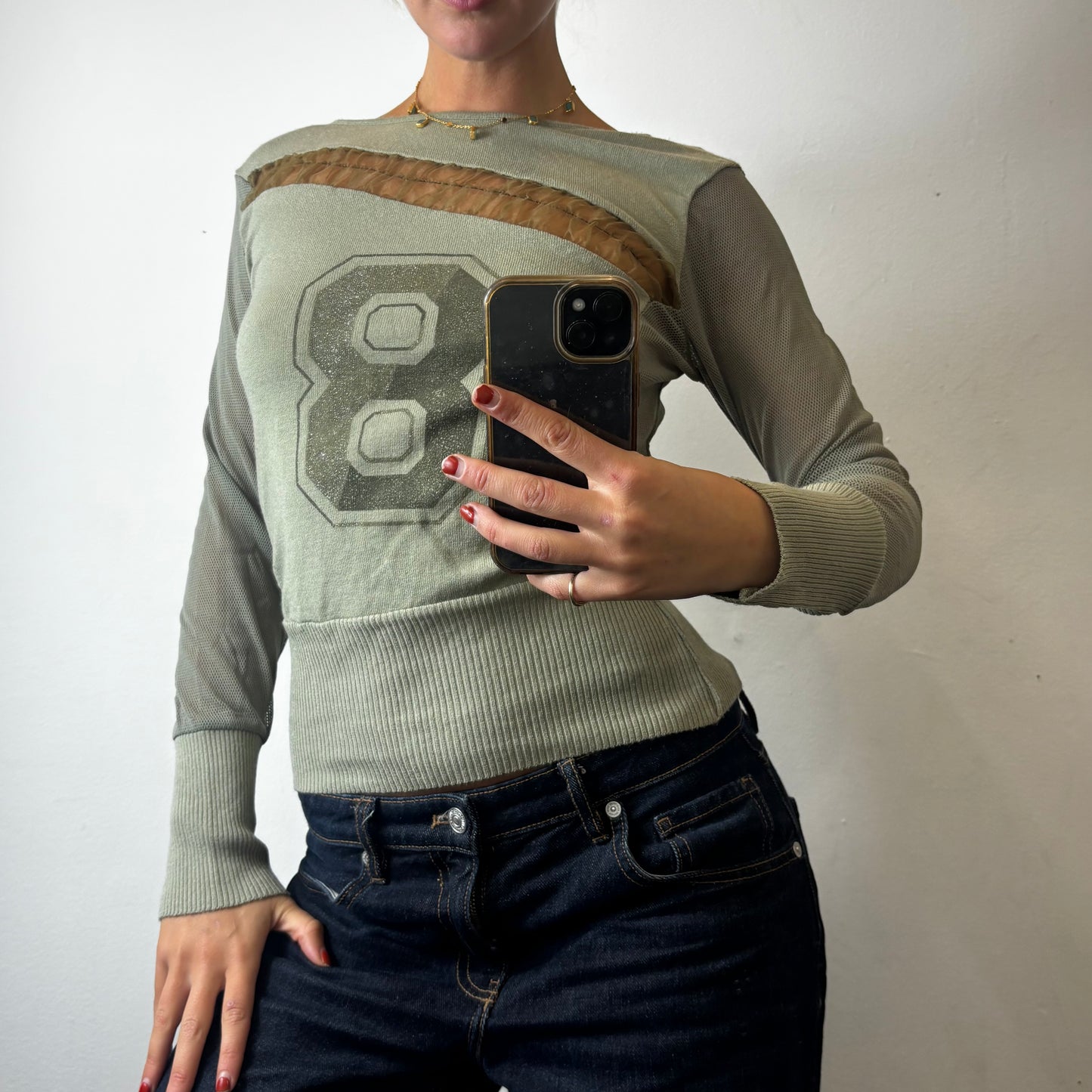 khaki ‘8’ top