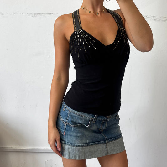 black tank top