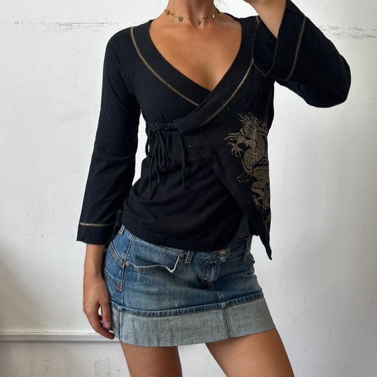 black wrap top